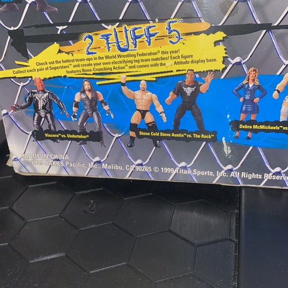 WWF Shirt - Picture 5 of 10